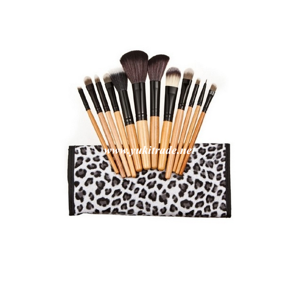 leopard traveling brush sets