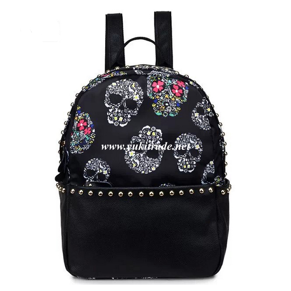 skull print rivet backpack