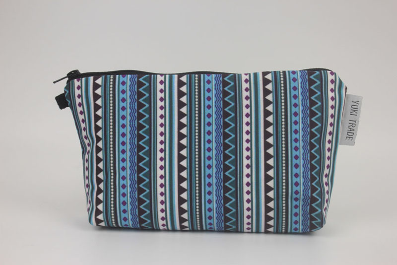 makeup travel bag